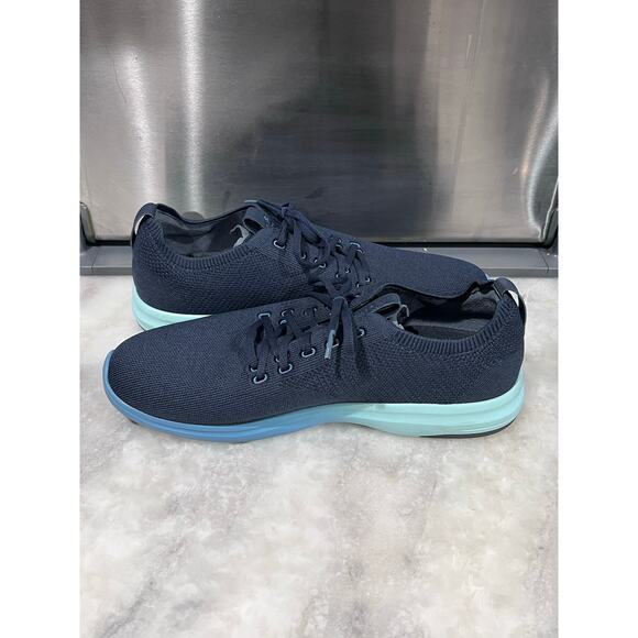 Travis Mathew Men’s Knit Sneakers SZ 10.5 Navy Aqua Sole Comfort casual Shoe main image 7